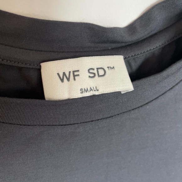 Sarahs Day x White Fox Boutique Hilton Baby Tee Size Small - Picture 2 of 3